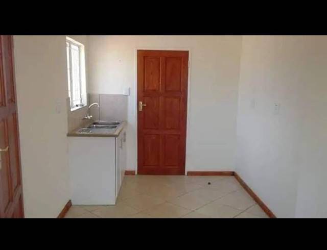 240M² VACANT LAND FOR SALE IN SHARON PARK